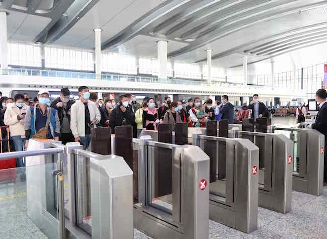 Chongqing West Ring Railway Opens, Running 8-hour through Chongqing, Sichuan and Guizhou