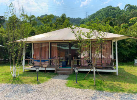 Nanshan Camping Resort Offers Great Outdoor Experience in Chongqing - Vlog