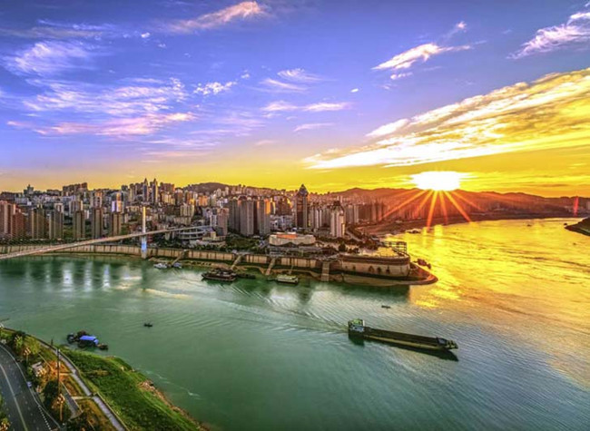 Ten NPC Deputies Jointly Propose to Build a New Waterway for the Three Gorges