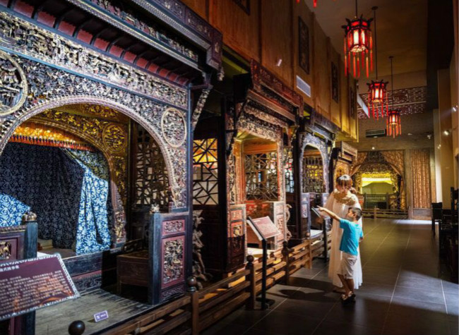 Get A Glimpse into the Bayu Culture in the Bayu Ancient Bed Museum