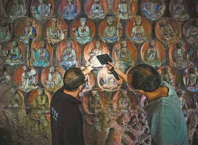 Stories: Masters in Chongqing Exploring Restoration of Cultural Relics
