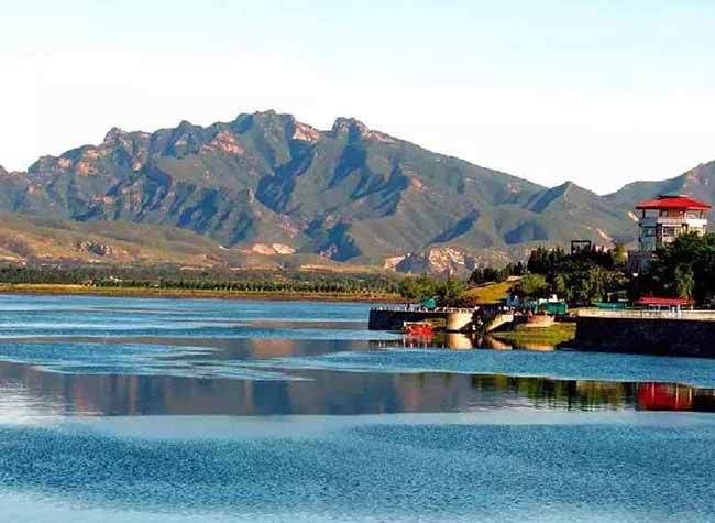 Visit Chongqing's Mountain Lakes for a Cool Summer