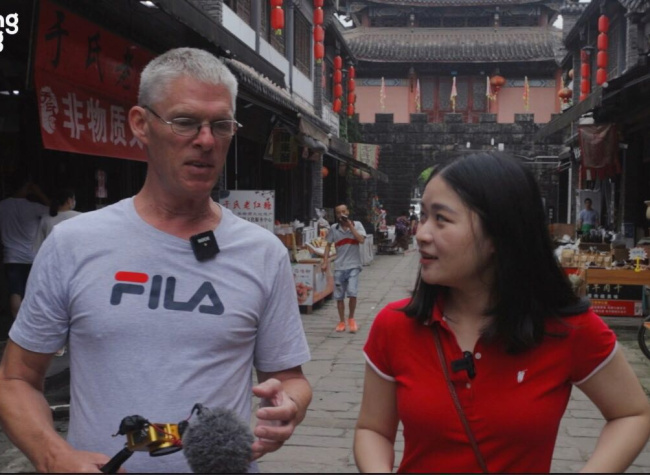 A Fun Exploration into Longxing Ancient Town Chongqing with Gweilo 60 | Travel Guide Special Edition