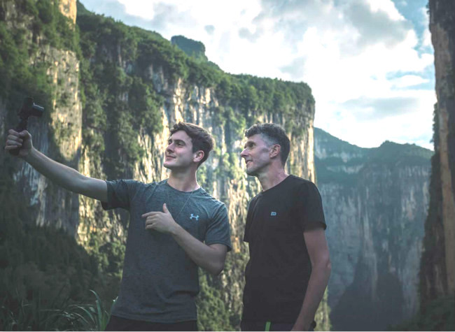 Barrett in Chongqing: We Met Some of the Most Incredible Sights We've ever Seen