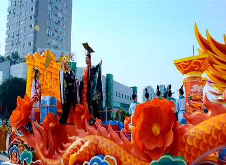 Explore Fengdu: Spicy Chicken & Ghost City is Awaiting