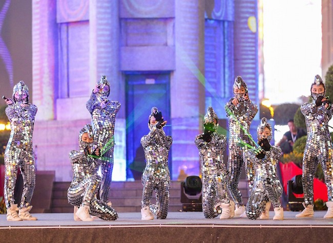 Chongqing Nightlife Festival Opens in Downtown Chongqing