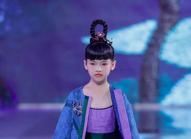 2020 China Chongqing International Fashion Week to Open in Early September