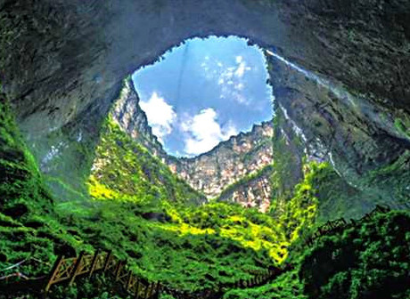 Idyllic Getaway of Fengjie County Abounds in Poetic Scenery and Delectable Citrus