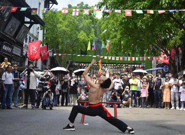 Liangjiang International Film City to Be Ready for National Day Holiday