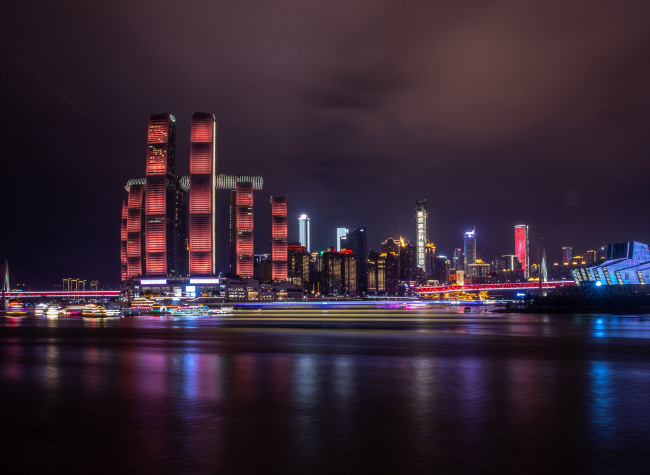 Chongqing's Amazing Skyline | Mikkel's Vlog