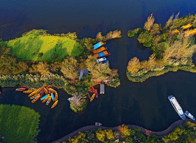 Sichuan's Liangshan Launches 7 Winter Routes for Tourists from Chongqing