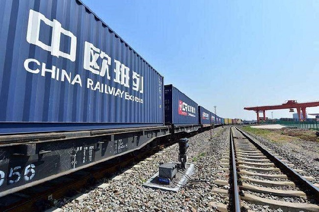 Sichuan, Chongqing Work Together to Open Inland China Wider to the World