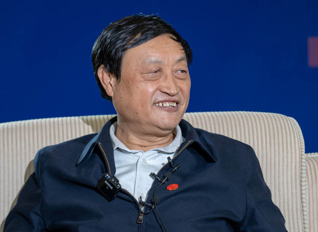 'There's No Rivalry between Chongqing and Chengdu': Xiao Jincheng