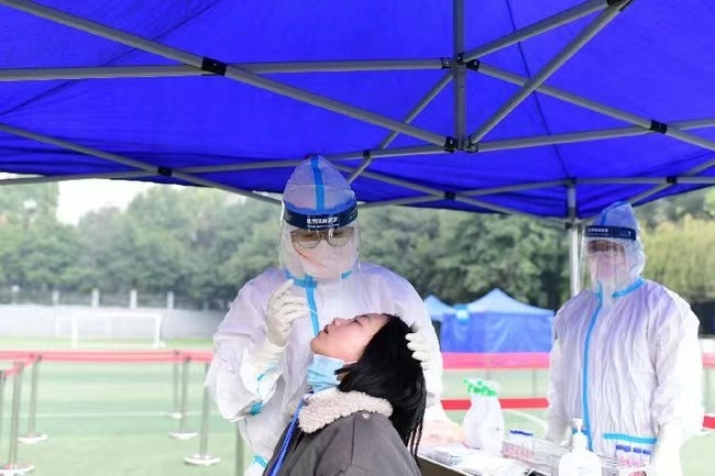 China's Chongqing Implements Three-Category Health Management against COVID-19