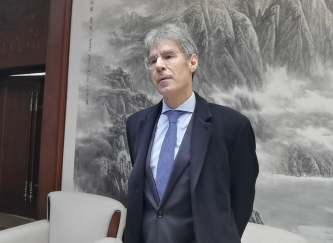 Dutch Consul General Refers Chengdu-Chongqing as Economic Powerhouse in West China