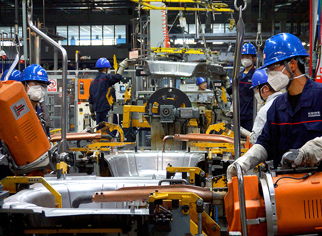 Sichuan, Chongqing Auto Companies Sign Contracts Worth over 120 Million USD