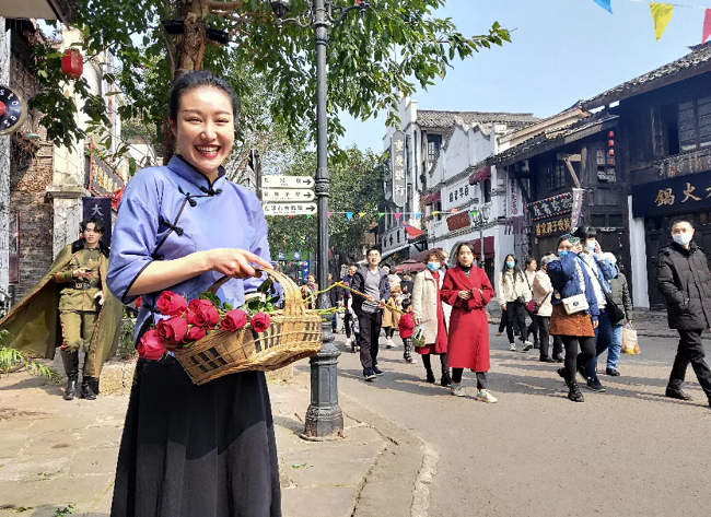 Popular Festival Leisure Modes Boost Local Cultural Tourism in SW China