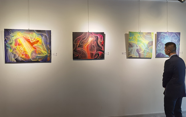 Carnival of Abstract Art•Paz Viola Solo Exhibition Held