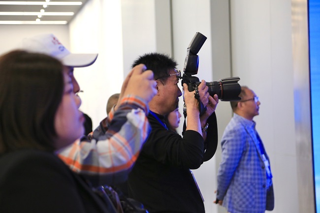 Media Delegation Visits SW China for Green Development Along the Yangtze River