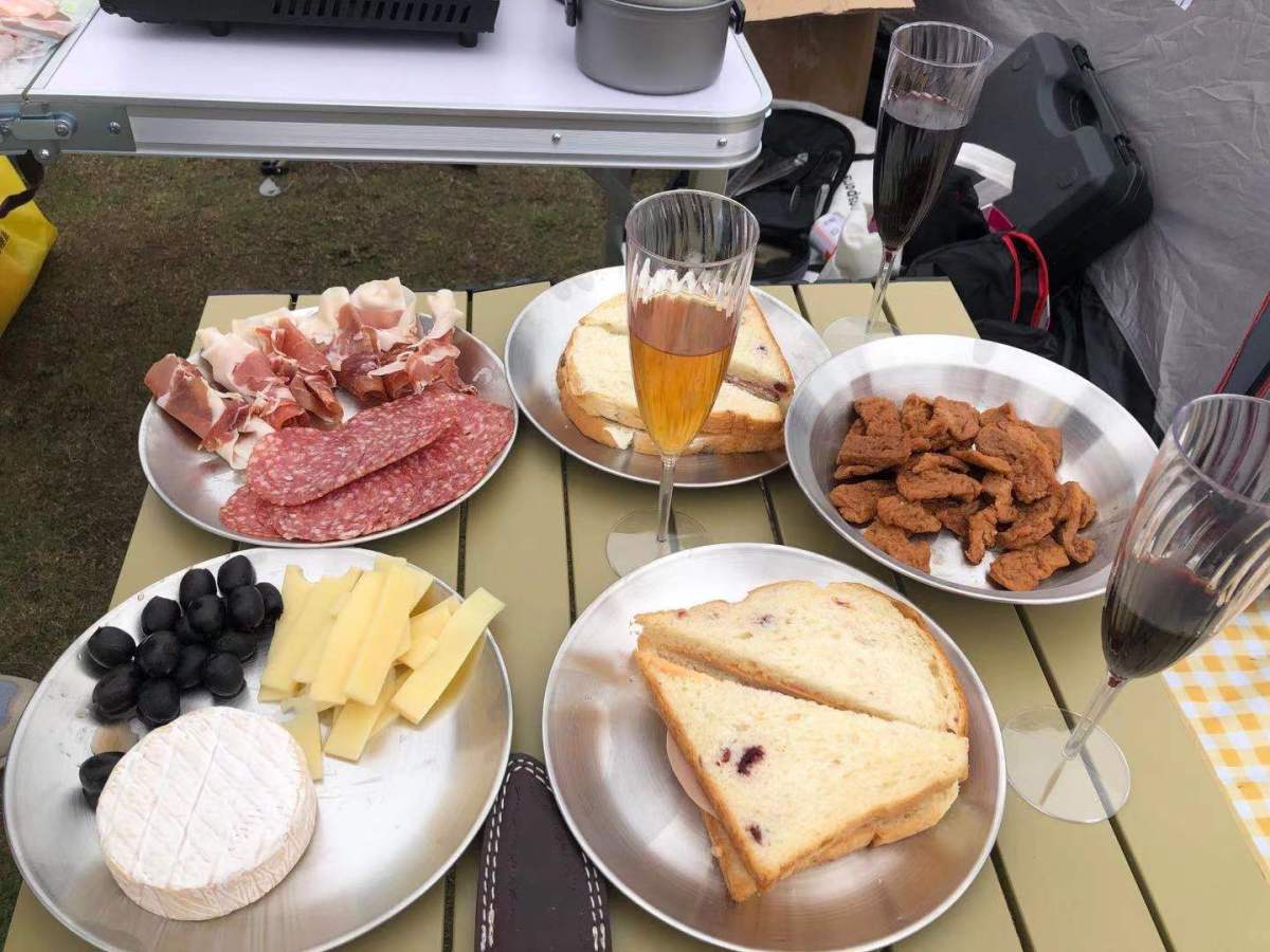 A delicious picnic