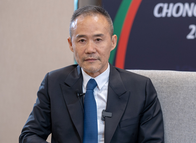 Founder of China Vanke Wang Shi: To Build Chongqing into a City of Sports from Rock Climbing and Mountain Cycling