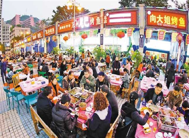 Wanzhou Grilled Fish, Sees an Annual Output Value of Tens of Billions