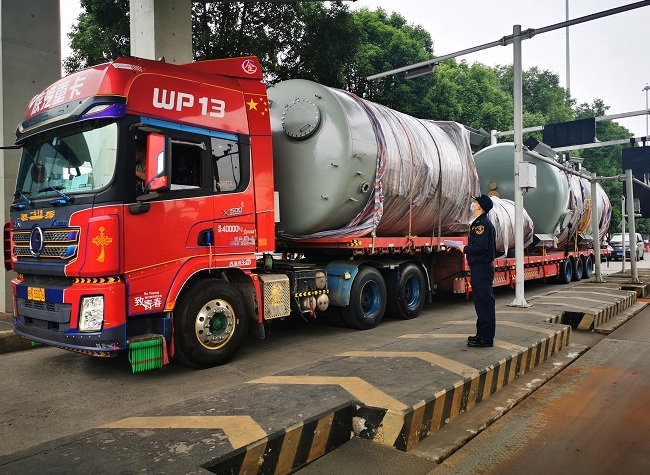 Chongqing's Foreign Trade up by Nearly 40% in Previous Five Months