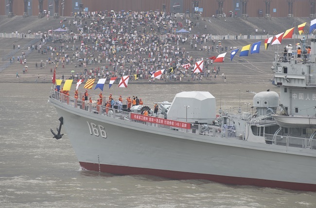 Retired Distroyer Opens to Public after 302-Day Voyage to China's Chongqing