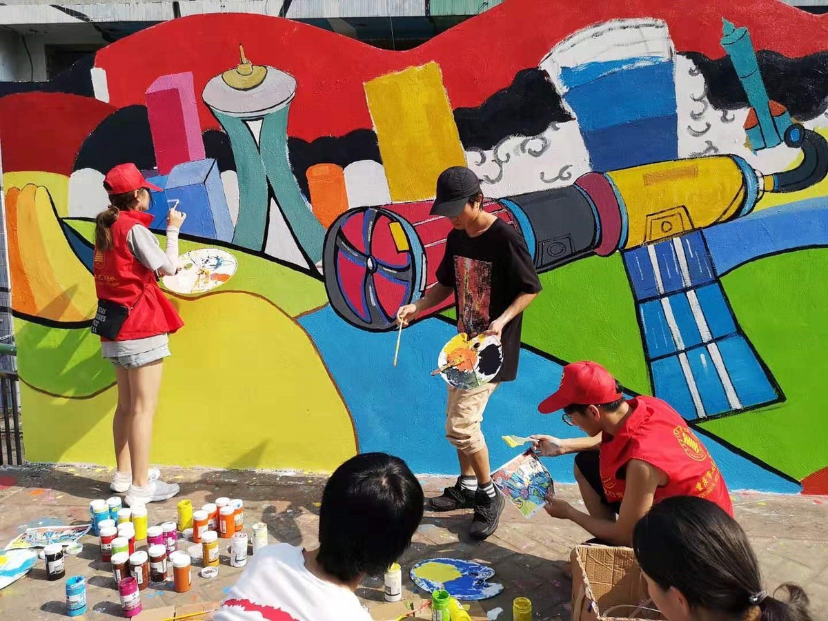 The making of Huangjueping Graffiti Street(ChinaDaily)