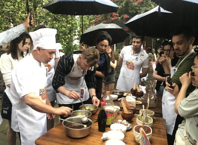 2021 Foreigners @Chongqing Laowai Love Jianghu Cuisine Was Held