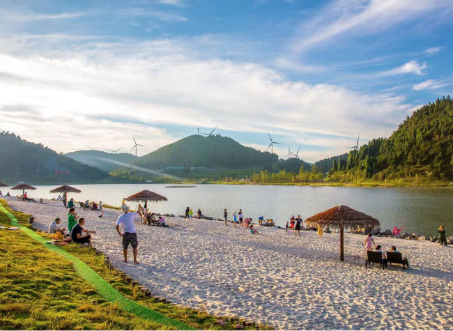 Chongqing Fengdu County: Green Nature, Bountiful Resources and Rich Culture