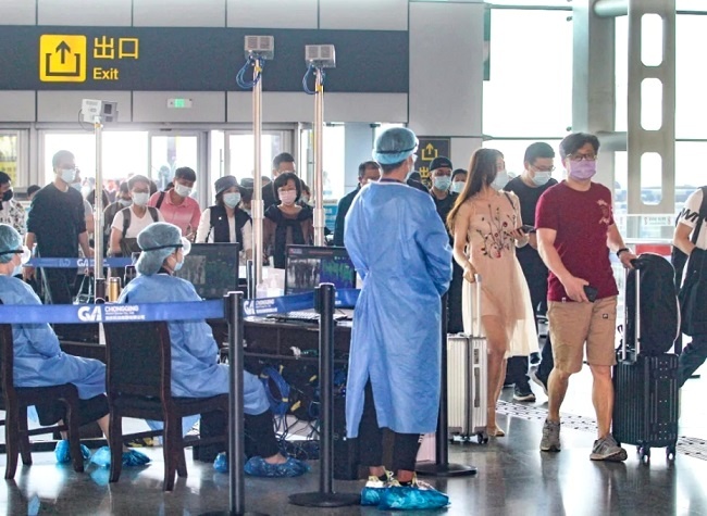 Negative PCR Test Required for Medium-High Risk Arrivals at Chongqing Jiangbei Int'l Airport