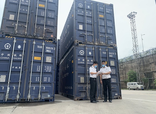 Chongqing's Foreign Trade Reached almost 70 Billion USD in First Seven Months