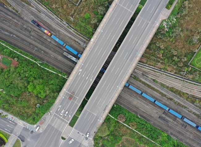 New China-Europe Freight Train Route Links China's Chongqing with Ukraine