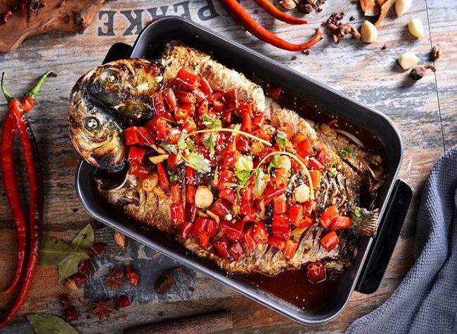 A Gourmet Feast to Have a Taste of the Three Gorges