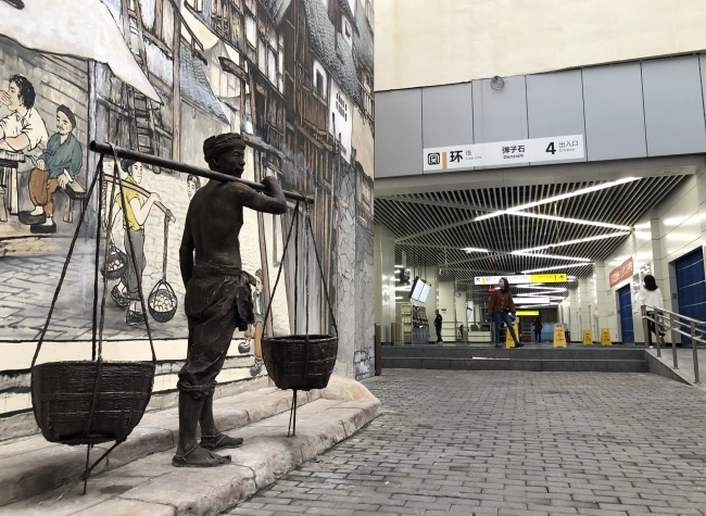 Renovations on Rail Transit Stations to Facilitate Commuters in SW China Chongqing