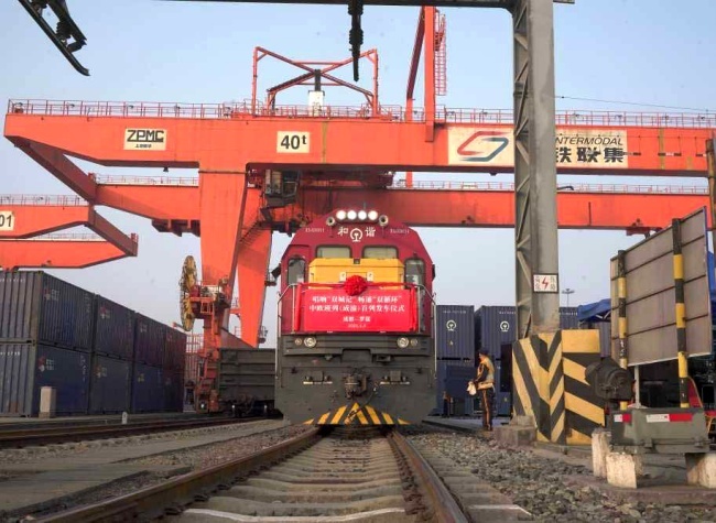 How to Jointly Promote Open Inland Highland in SW China?