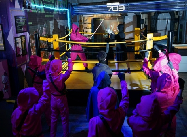 Novelty in Traditional Hongyadong, Live-action Fantasy Game Opens