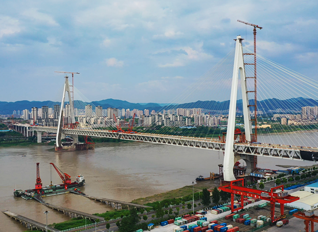 Chongqing Mega Transportation Vlog | Meet World's Longest Road-Rail Dual Purpose Cable Stayed Bridge!