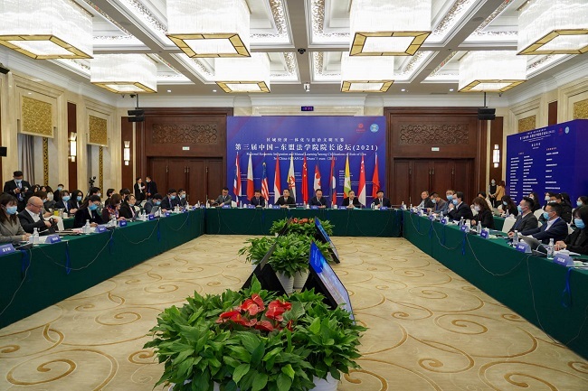 Cultivating People-to-People Exchange Messengers with ASEAN in Legal Industry