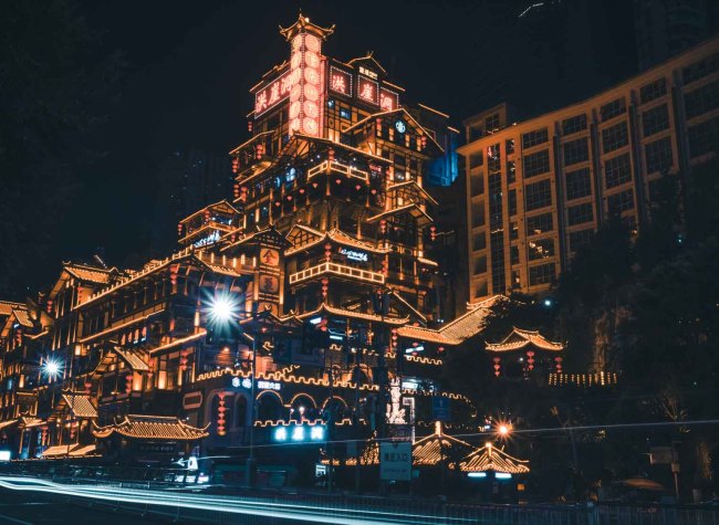 Hongya Cave, Jewel of Chongqing | Mikkel's Vlog