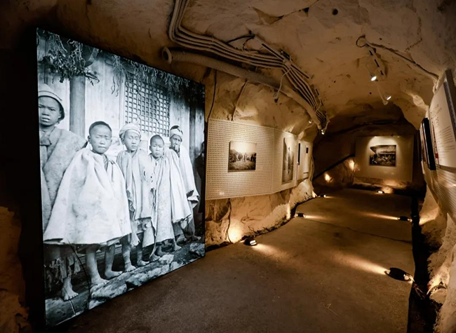 Sino-German Photography Dialogue: Past Images of Chongqing Exhibited