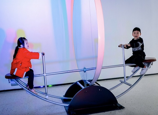 WAVELENGTH: A Contemporary Art Exhibition in Chongqing