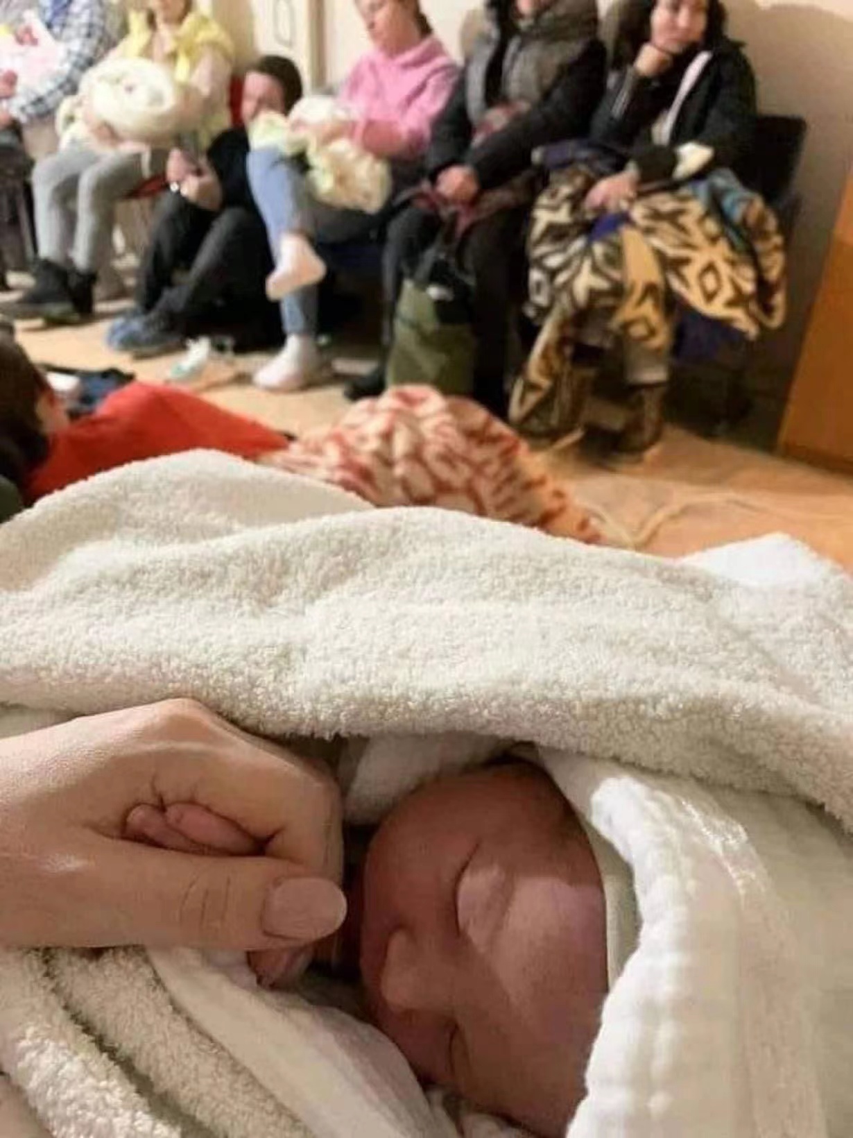 A picture posted on social media of a baby sleeping in a subway station in Kyiv, Ukraine, reminded me of the Chongqing Hot Pot bomb shelters that we fled to when Japanese bombers flew overhead