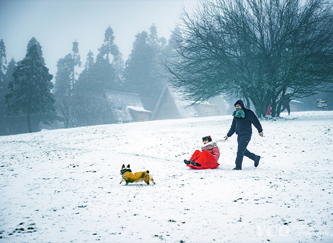 Visual Chongqing | Singing in the snow