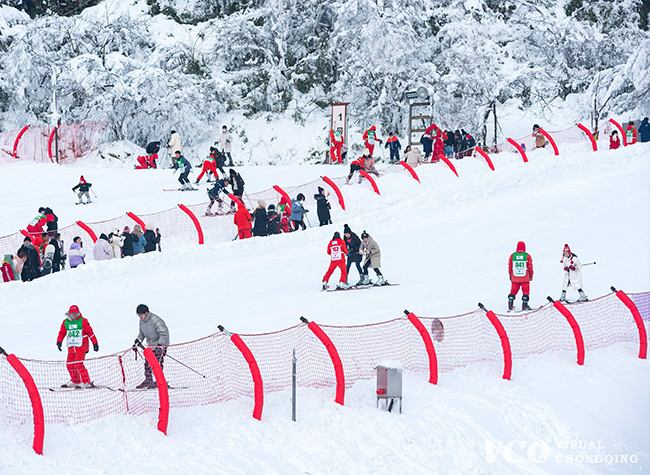 Visual Chongqing | Winter sports fever in Chongqing