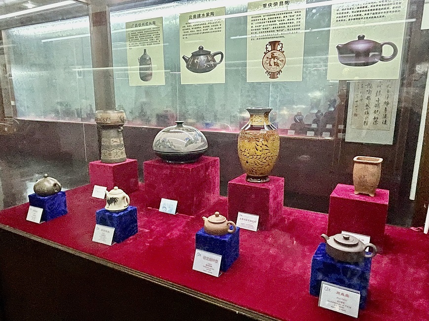 Exhibits in Rongchang Pottery Museum, Rongchang District, Chongqing.