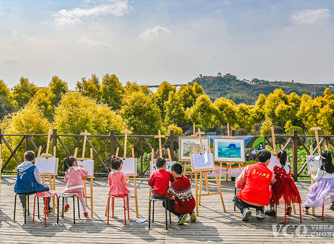 Visual Chongqing | Children Painting Rural Beauty
