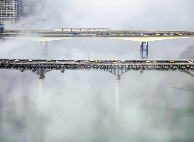 Visual Chongqing | Fog on the River