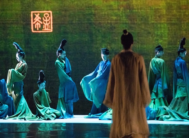 A Moving Painting - Popular Poetic Dance Returns to Chongqing